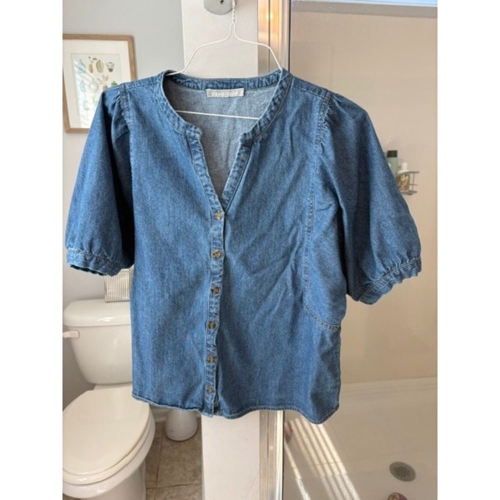 Daniel Rainn Chambray Denim Blouse Size L Puff Sleeve Button Front Pocket Top